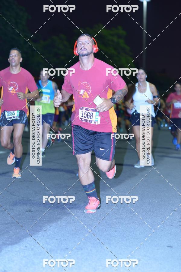 Buy your photos of the eventRun The Night - Rio de Janeiro on Fotop