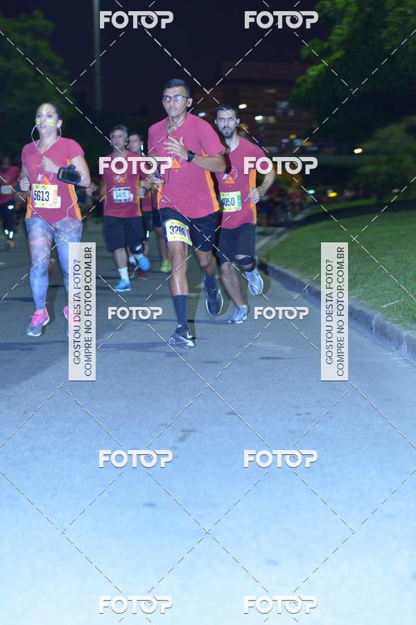 Buy your photos of the eventRun The Night - Rio de Janeiro on Fotop