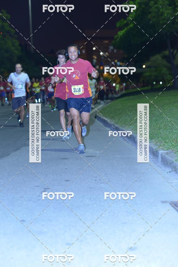 Buy your photos of the eventRun The Night - Rio de Janeiro on Fotop