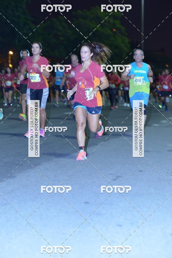Buy your photos of the eventRun The Night - Rio de Janeiro on Fotop