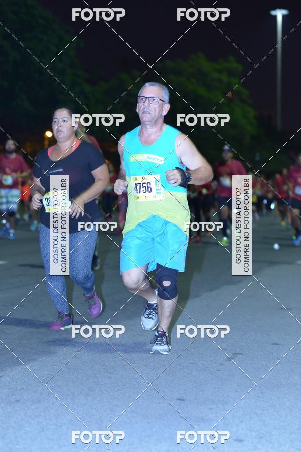 Buy your photos of the eventRun The Night - Rio de Janeiro on Fotop
