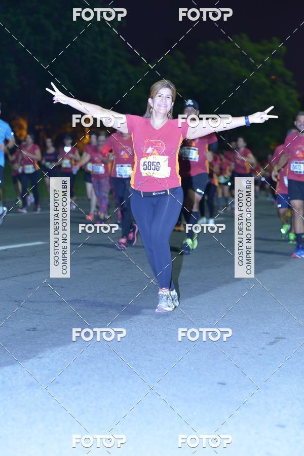 Buy your photos of the eventRun The Night - Rio de Janeiro on Fotop