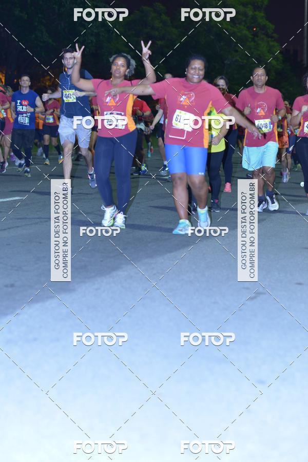 Buy your photos of the eventRun The Night - Rio de Janeiro on Fotop