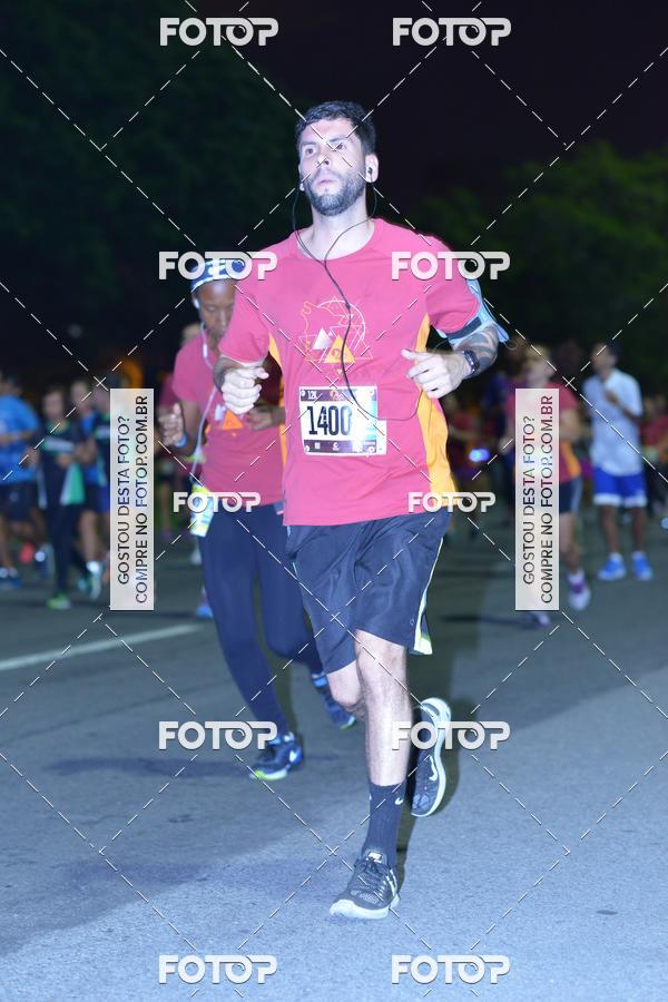 Buy your photos of the eventRun The Night - Rio de Janeiro on Fotop