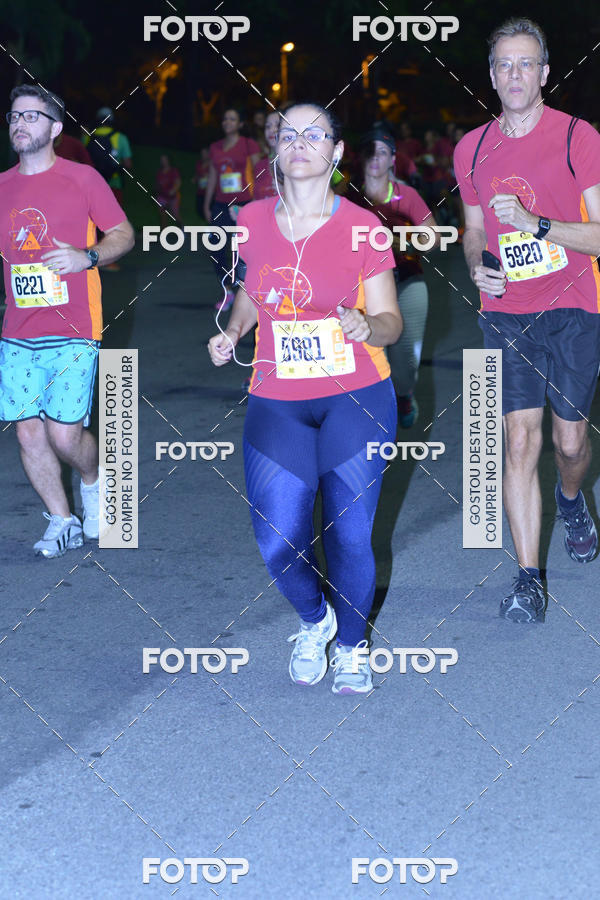 Buy your photos of the eventRun The Night - Rio de Janeiro on Fotop