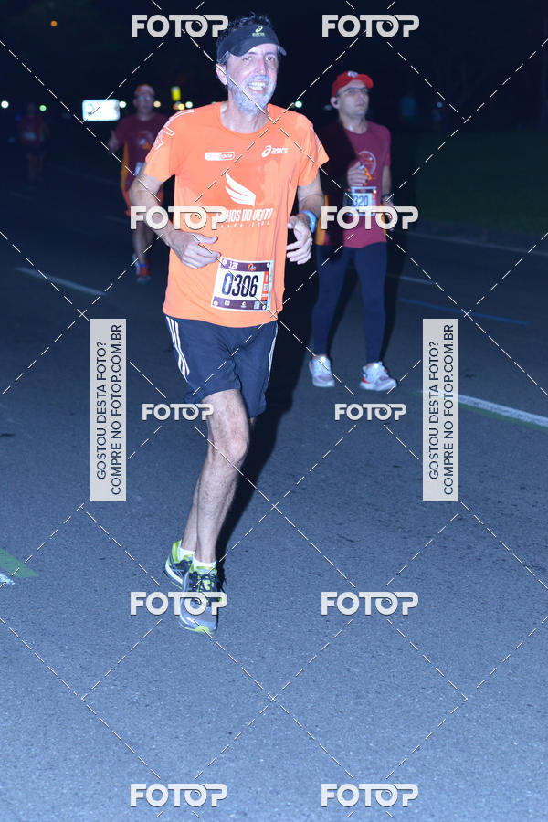Buy your photos of the eventRun The Night - Rio de Janeiro on Fotop