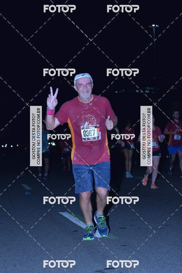 Buy your photos of the eventRun The Night - Rio de Janeiro on Fotop