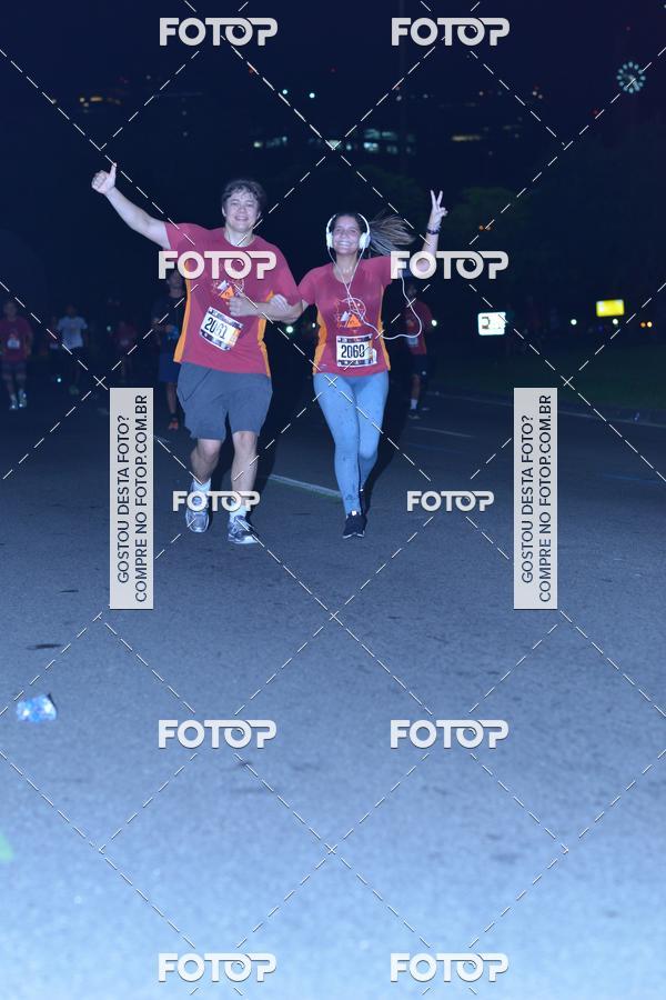 Buy your photos of the eventRun The Night - Rio de Janeiro on Fotop