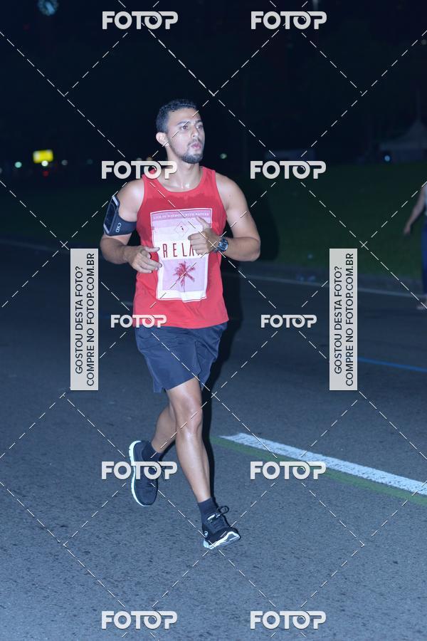 Buy your photos of the eventRun The Night - Rio de Janeiro on Fotop