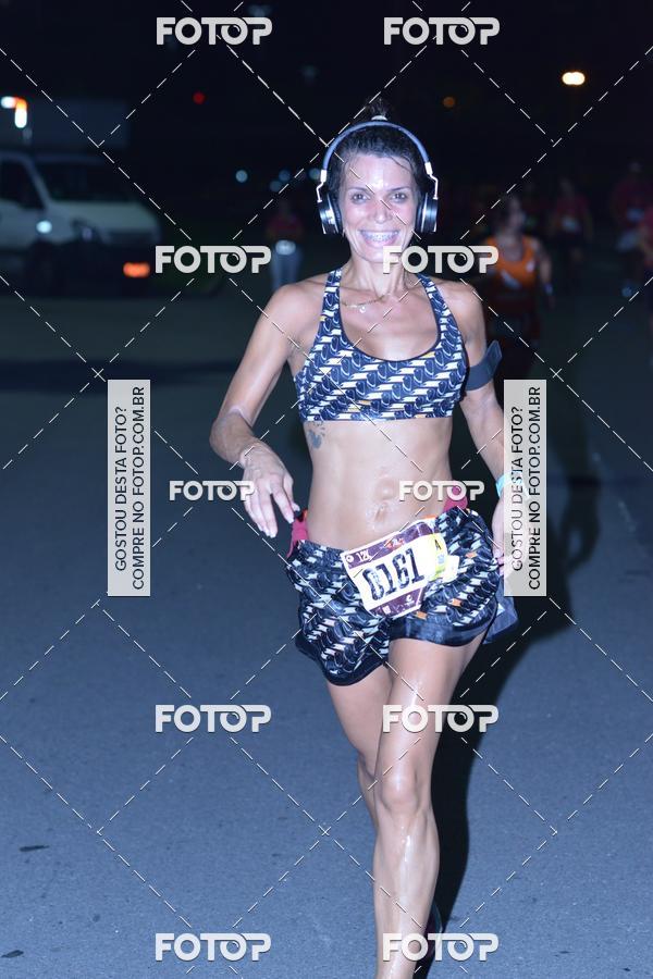 Buy your photos of the eventRun The Night - Rio de Janeiro on Fotop