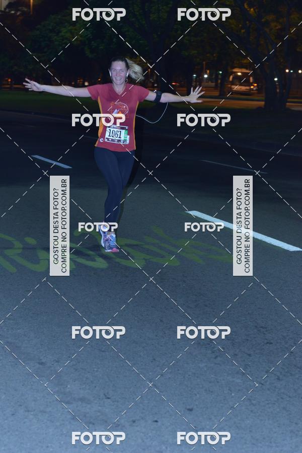 Buy your photos of the eventRun The Night - Rio de Janeiro on Fotop