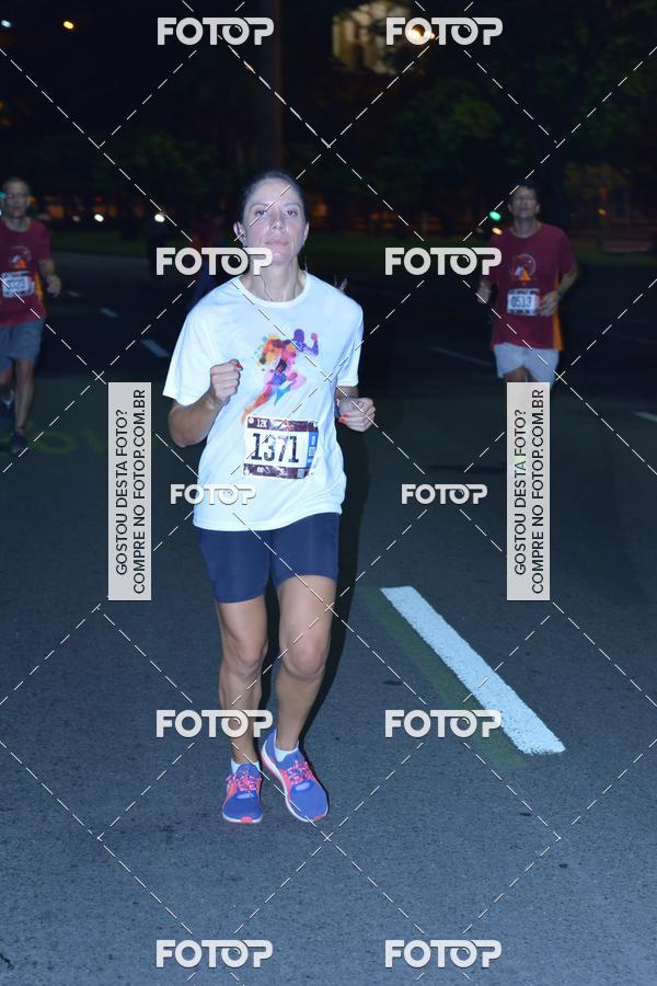 Buy your photos of the eventRun The Night - Rio de Janeiro on Fotop