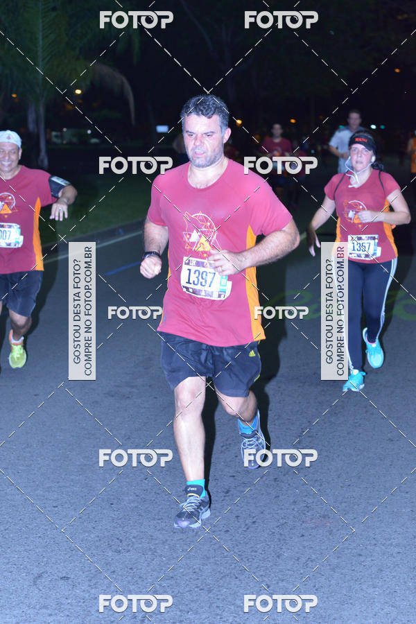 Buy your photos of the eventRun The Night - Rio de Janeiro on Fotop