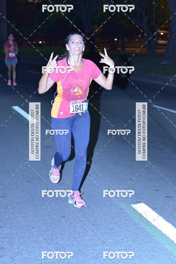 Buy your photos of the eventRun The Night - Rio de Janeiro on Fotop