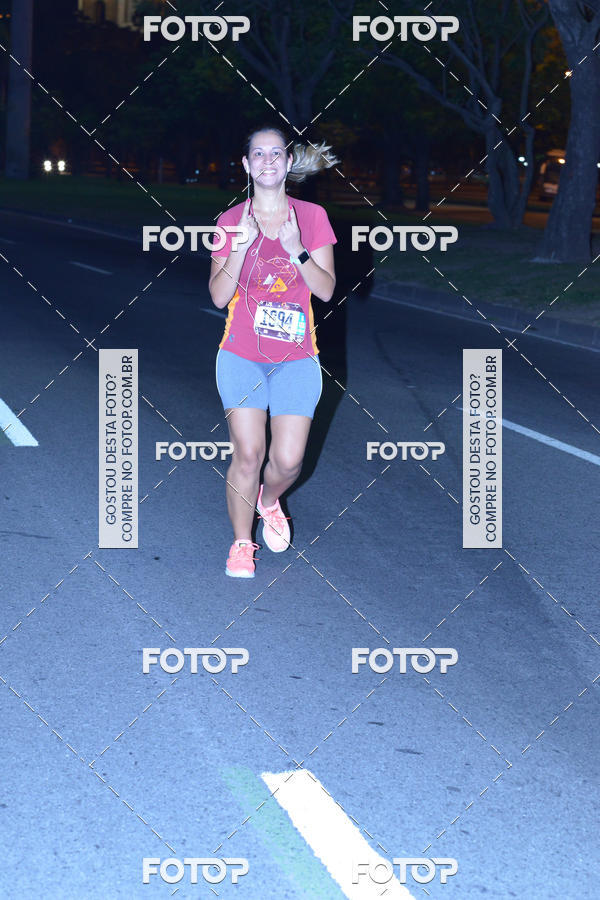Buy your photos of the eventRun The Night - Rio de Janeiro on Fotop
