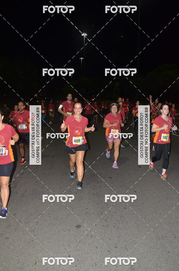 Buy your photos of the eventRun The Night - Rio de Janeiro on Fotop