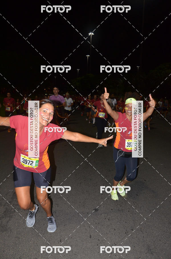 Buy your photos of the eventRun The Night - Rio de Janeiro on Fotop