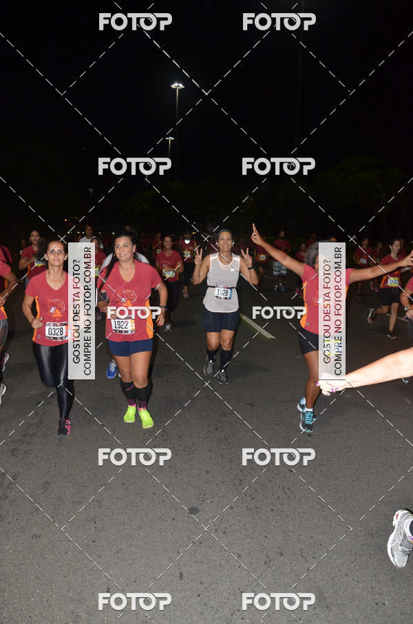 Compra tus fotos del eventoRun The Night - Rio de Janeiro En Fotop