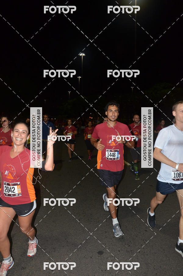 Buy your photos of the eventRun The Night - Rio de Janeiro on Fotop