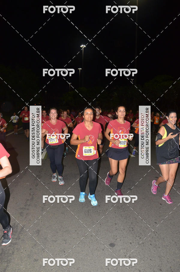 Buy your photos of the eventRun The Night - Rio de Janeiro on Fotop