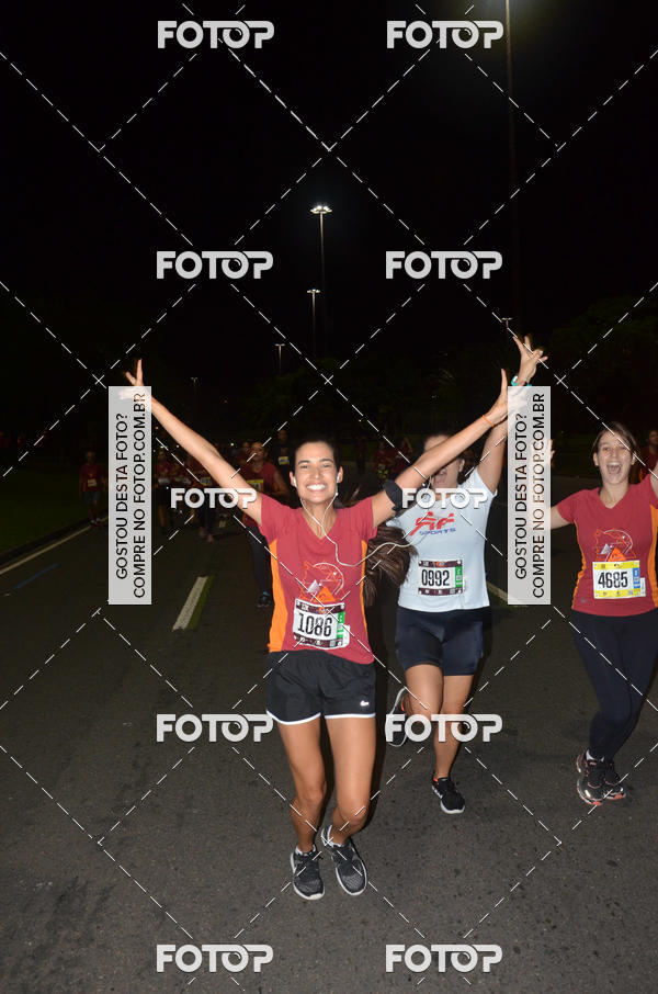 Buy your photos of the eventRun The Night - Rio de Janeiro on Fotop