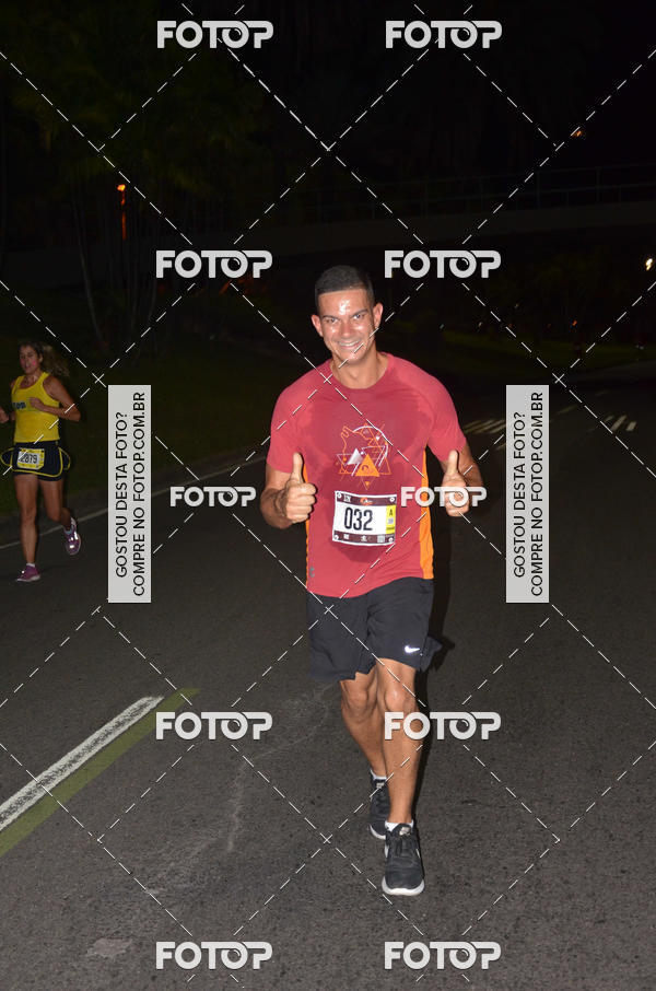 Buy your photos of the eventRun The Night - Rio de Janeiro on Fotop