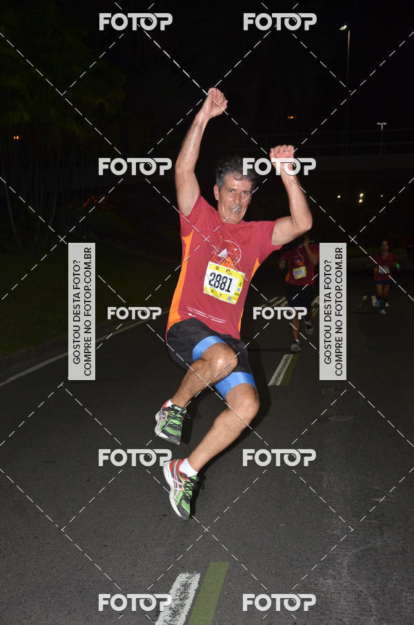 Buy your photos of the eventRun The Night - Rio de Janeiro on Fotop