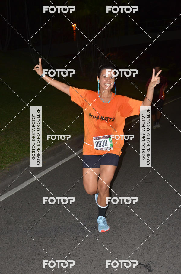 Buy your photos of the eventRun The Night - Rio de Janeiro on Fotop