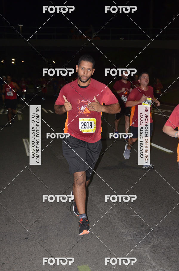 Buy your photos of the eventRun The Night - Rio de Janeiro on Fotop