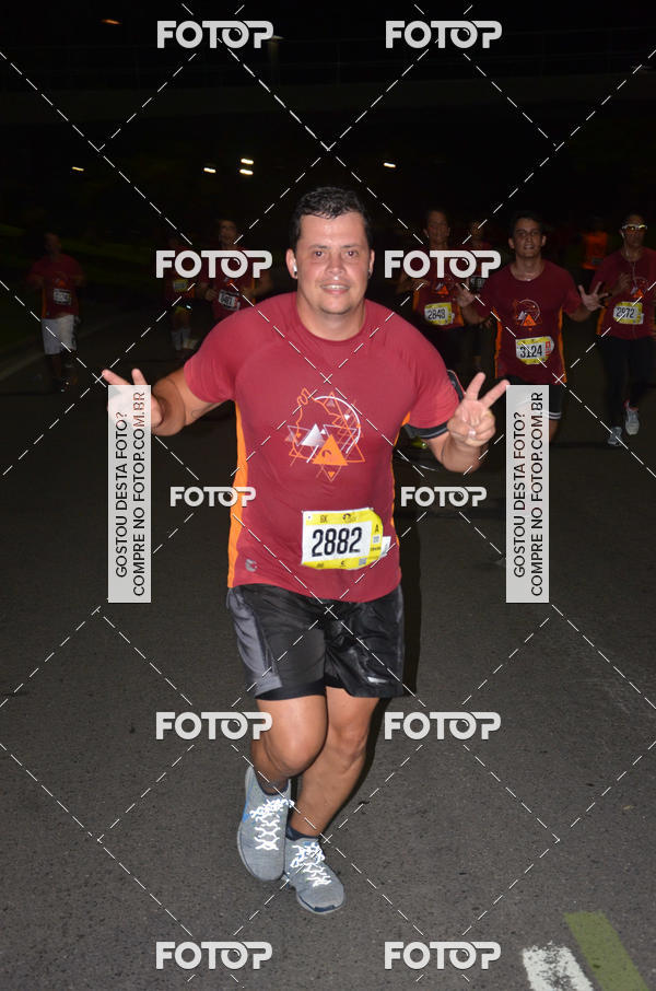 Buy your photos of the eventRun The Night - Rio de Janeiro on Fotop