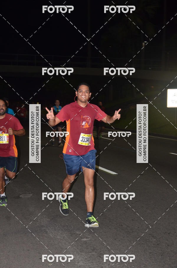 Buy your photos of the eventRun The Night - Rio de Janeiro on Fotop