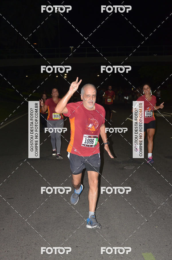 Buy your photos of the eventRun The Night - Rio de Janeiro on Fotop
