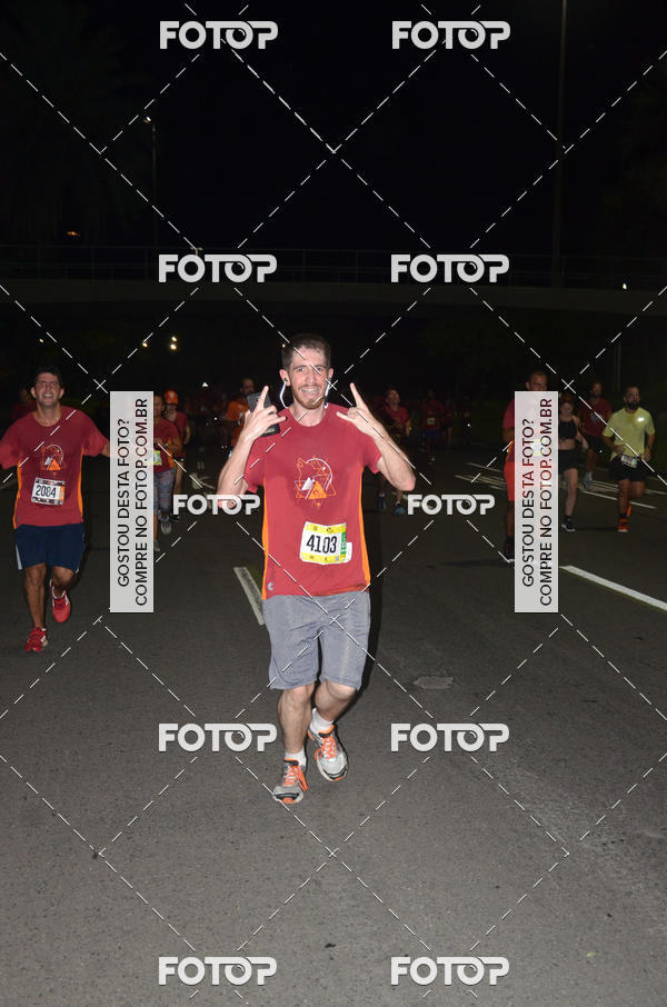 Buy your photos of the eventRun The Night - Rio de Janeiro on Fotop