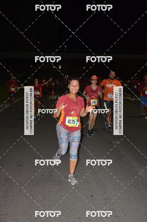 Buy your photos of the eventRun The Night - Rio de Janeiro on Fotop