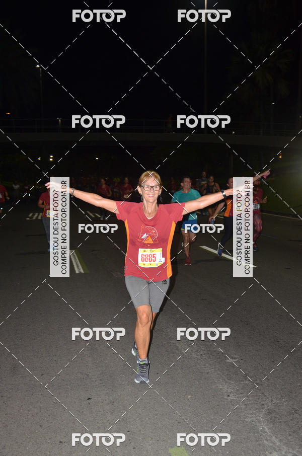 Buy your photos of the eventRun The Night - Rio de Janeiro on Fotop