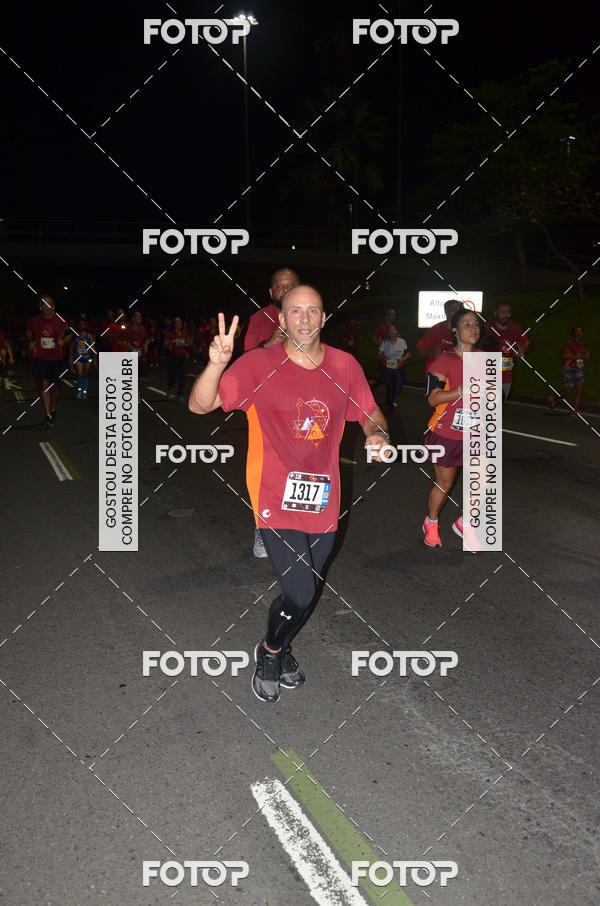Buy your photos of the eventRun The Night - Rio de Janeiro on Fotop