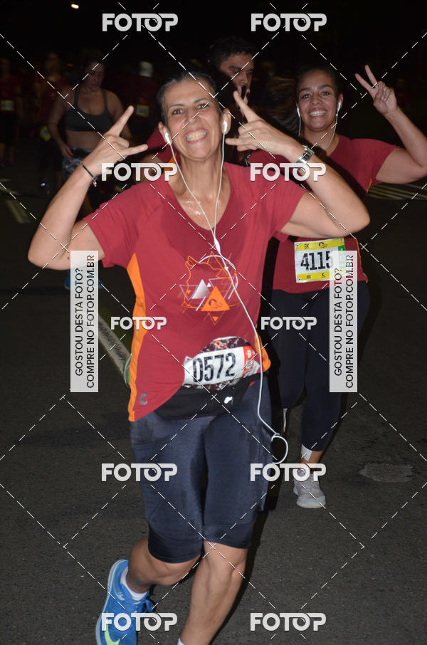 Buy your photos of the eventRun The Night - Rio de Janeiro on Fotop