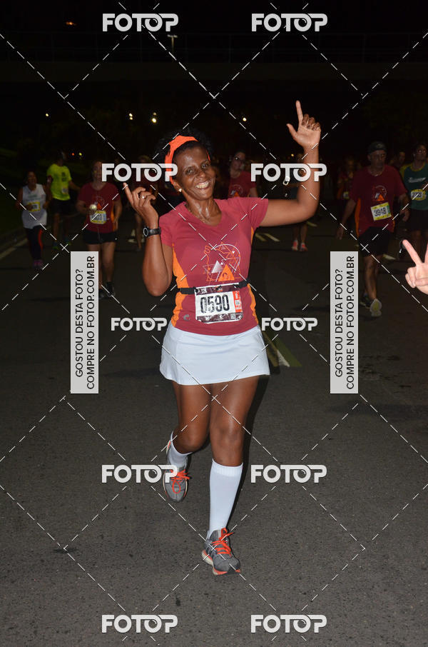 Buy your photos of the eventRun The Night - Rio de Janeiro on Fotop