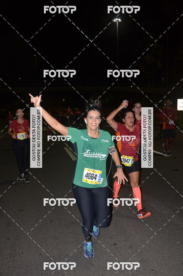 Buy your photos of the eventRun The Night - Rio de Janeiro on Fotop