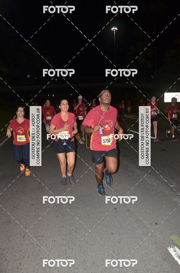 Buy your photos of the eventRun The Night - Rio de Janeiro on Fotop