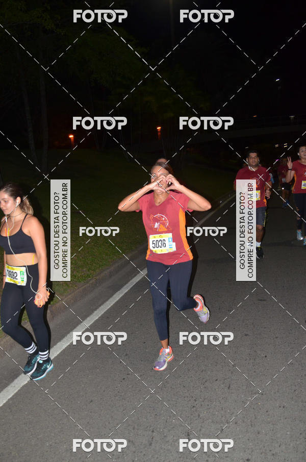 Buy your photos of the eventRun The Night - Rio de Janeiro on Fotop