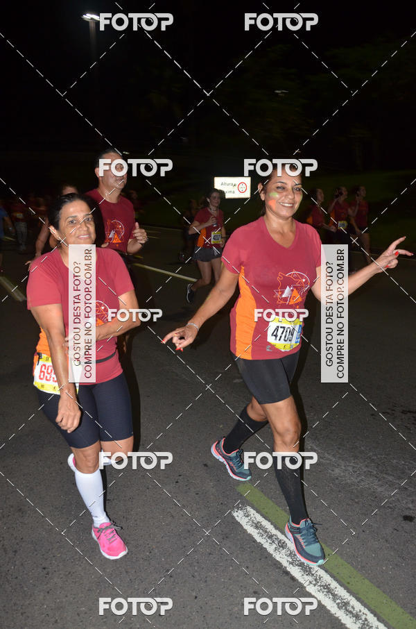 Buy your photos of the eventRun The Night - Rio de Janeiro on Fotop
