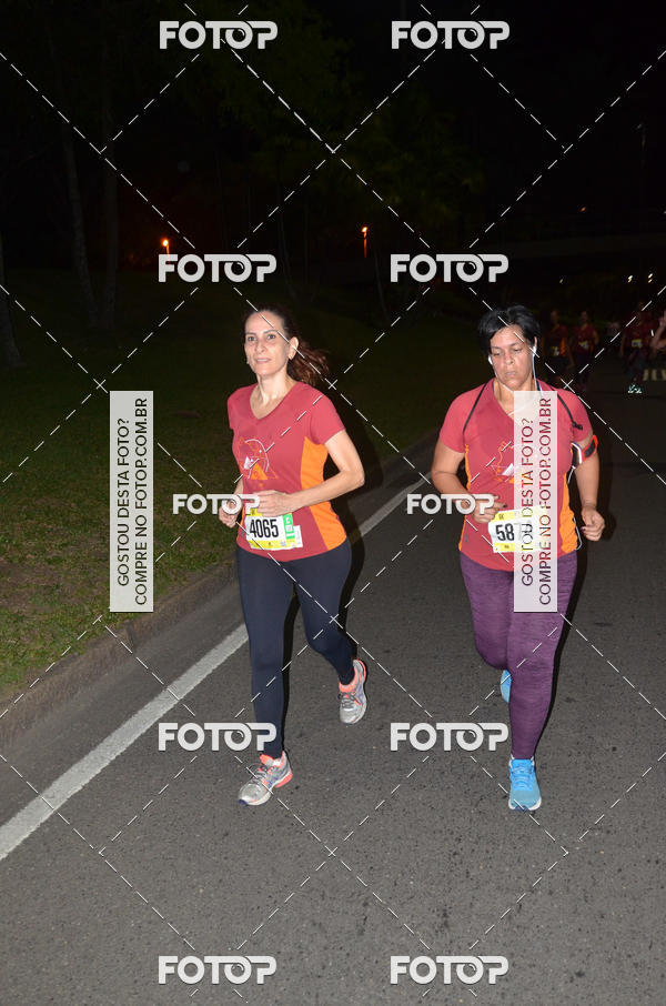 Buy your photos of the eventRun The Night - Rio de Janeiro on Fotop