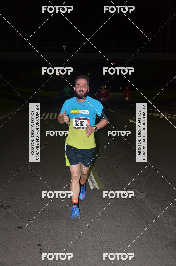 Buy your photos of the eventRun The Night - Rio de Janeiro on Fotop