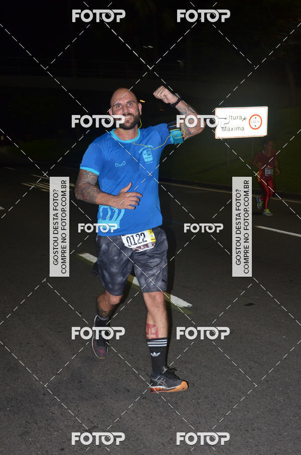 Buy your photos of the eventRun The Night - Rio de Janeiro on Fotop