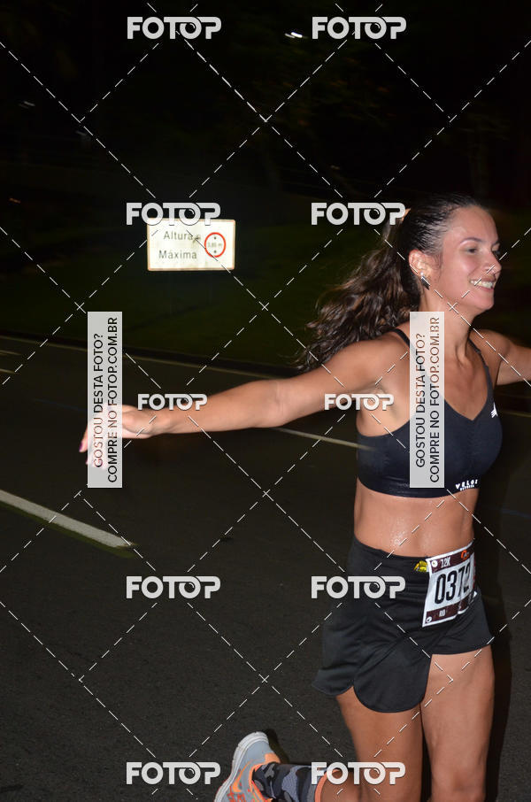 Buy your photos of the eventRun The Night - Rio de Janeiro on Fotop
