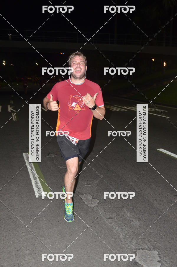Buy your photos of the eventRun The Night - Rio de Janeiro on Fotop