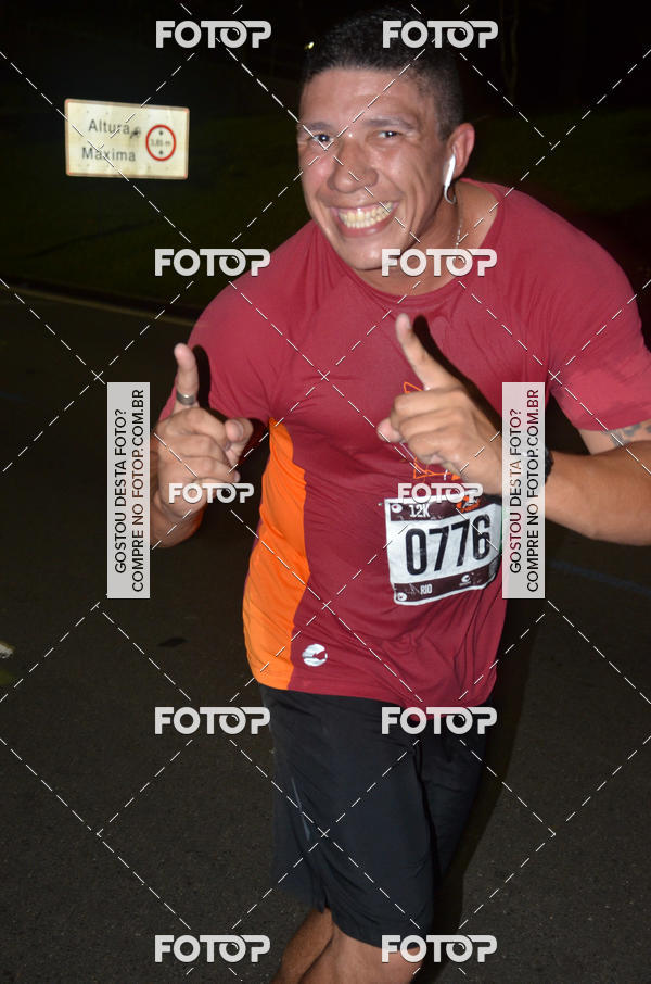 Buy your photos of the eventRun The Night - Rio de Janeiro on Fotop