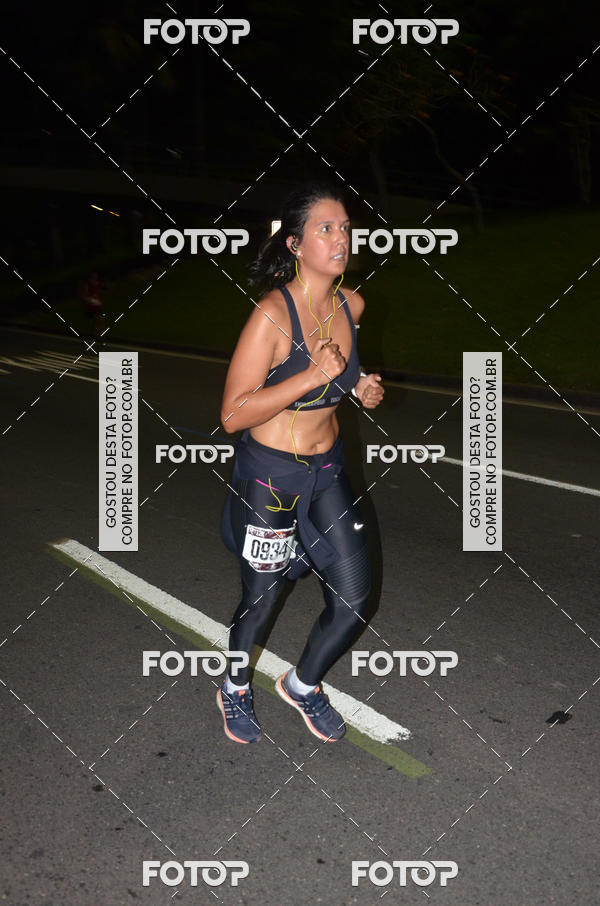 Buy your photos of the eventRun The Night - Rio de Janeiro on Fotop