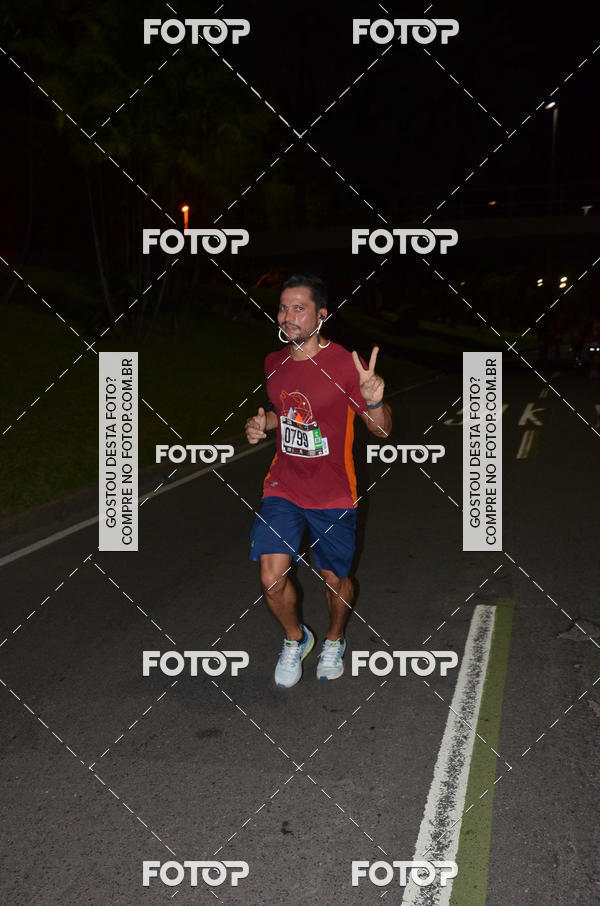 Buy your photos of the eventRun The Night - Rio de Janeiro on Fotop
